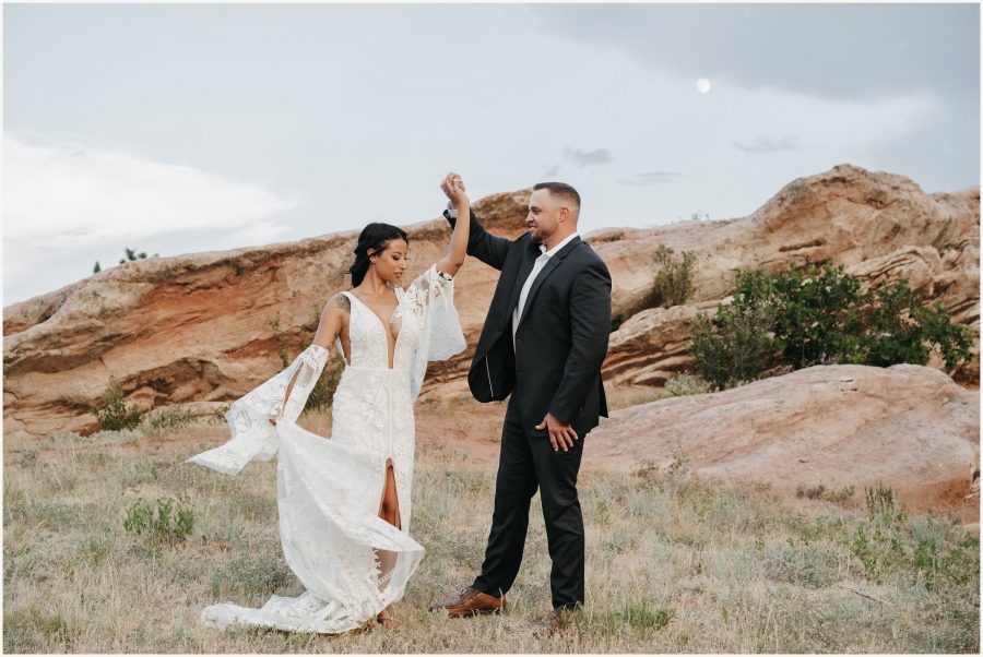 Picking the Perfect Elopement Dress: Your Go-To Guide 2023