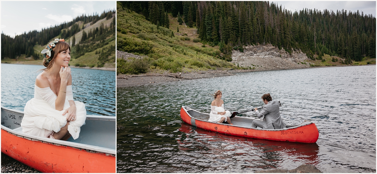 Couples canoeing during the elopement day